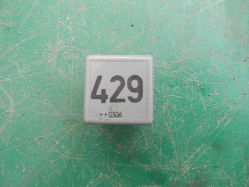 1998-2005 volkswagen beetle 429 relay fuse oem 1291dc