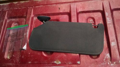 95-05 s10 sonoma hombre blazer jimmy bravada drivers sun-visor - base -