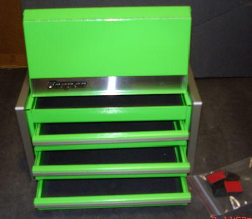 Mini snap on tool box green 