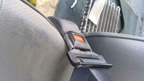 1993 ford van e150 driver left front seat belt buckle female receiver oem gray