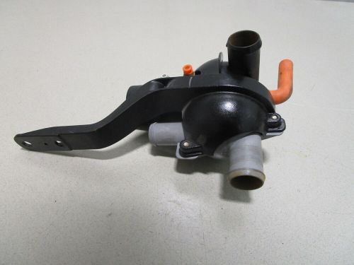 863802t2 mercruiser stern drive gm 6.2l v8 water distribution housing &amp; bracket