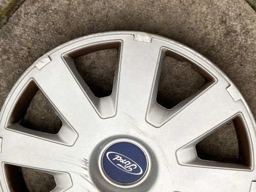 Ford mondeo 16&#034; wheel trim x 1 focus hub cap genuine 4m511000eb