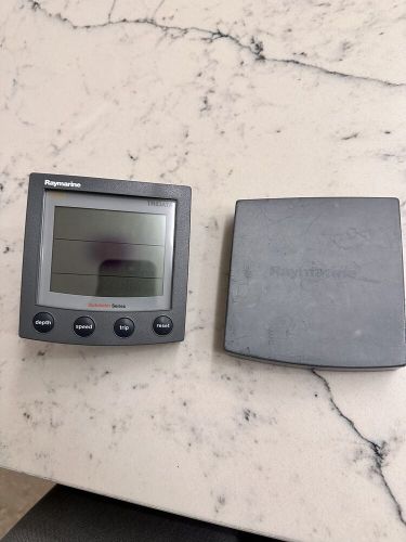 Raymarine raytheon st60 tridata depth speed instrument display a22004