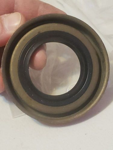 1 nos gm #26057167 rear axle shaft oil seal 1985-2002 gm &amp; gmc truck new