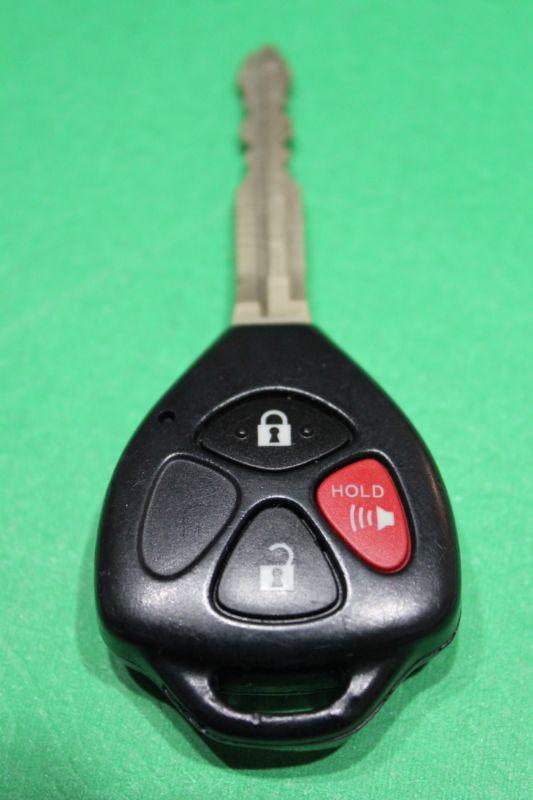 09 - 10 pontiac vibe remote w cut key gq4-29t free shipping usa