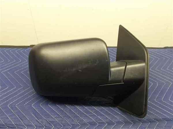 2004-2006 nissan titan door mirror rh oem lkq