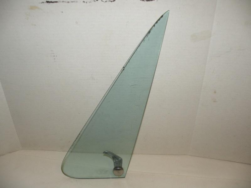 #3130  1973-1979 chevy gmc truck vent window glass  left side  oem