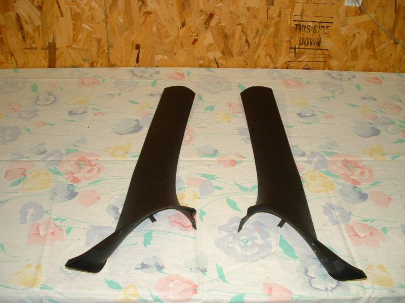 1996-2000 chrysler sebring convertible black left and right  windsheld trim