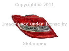 Mercedes w204 taillight assembly left oem new + 1 year warranty