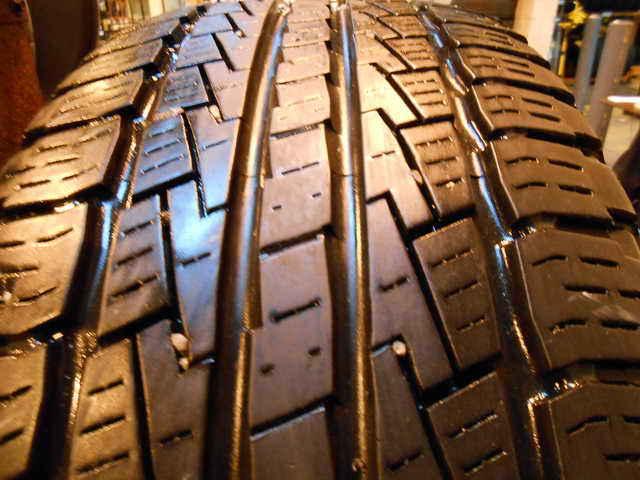 Pirelli 245/50/20 tire scorpion str  p245/50/r20 102h 7/32 tread