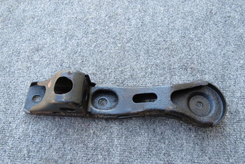 04-08 mazda rx8 rear suspension crossmember mounting plate left or right       e