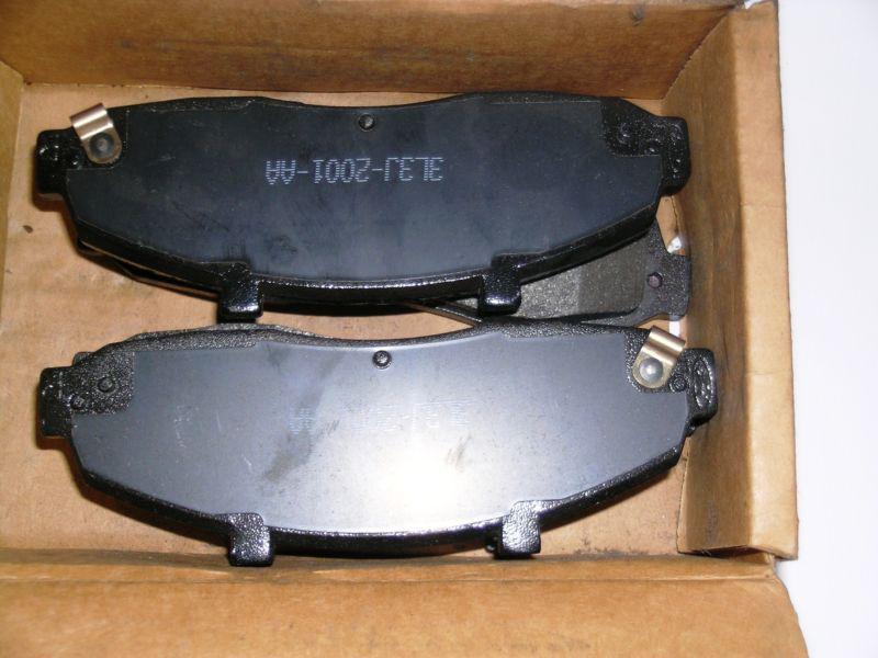 Ford f85z2001aa genuine oem factory original front pads brake pads new