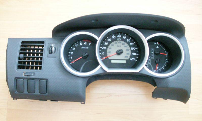 Genuine toyota 08-11 tacoma speedometer instrument gauge cluster meter & bezel