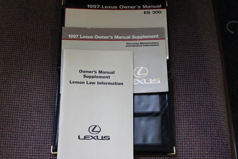 1997 lexus es 300 owners manual set  + case immaculate condition