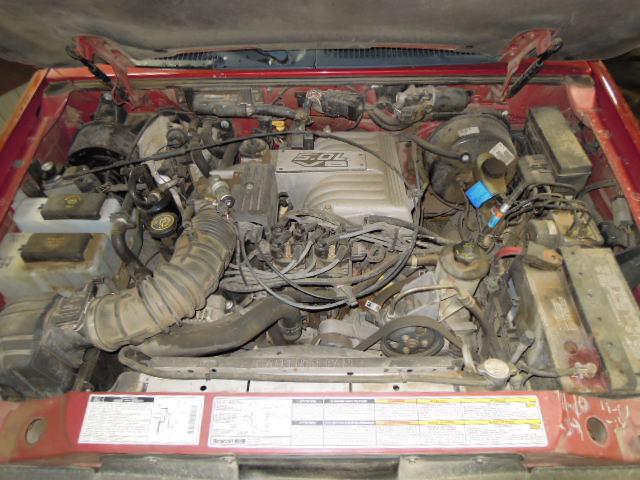 2000 mercury mountaineer air cleaner 2331242