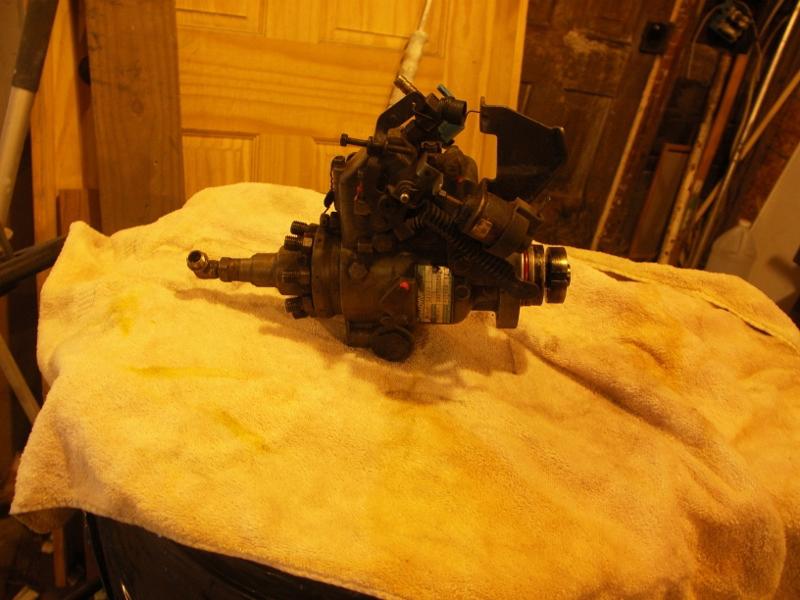 1984 ford diesel 6.9 idi fuel injection injector pump 83-86 complete non turbo