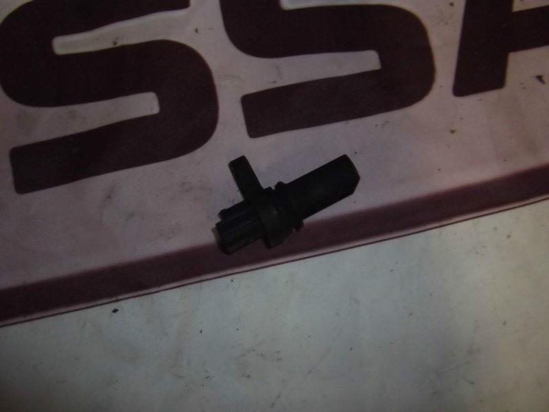 350z camshaft position sensor 03 oem great condition  