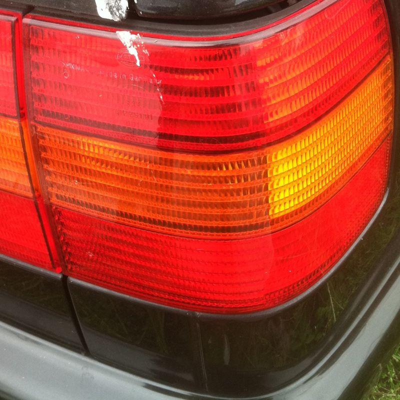 1995-96-97 vw passat right tail light