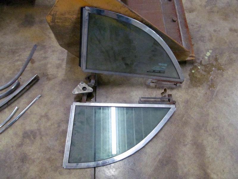 1954 ford rear quarter windows?