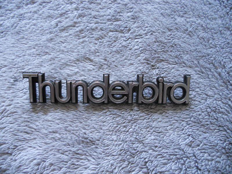 1988,1989 ford thunderbird trunk lid emblems