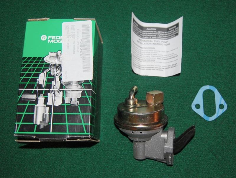 Carter m60281 mechanical fuel pumps - nos