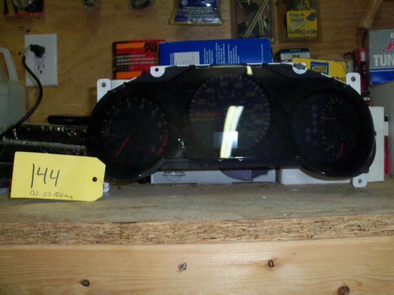 2002-2003 nissan altima gauge instrument cluster speedometer