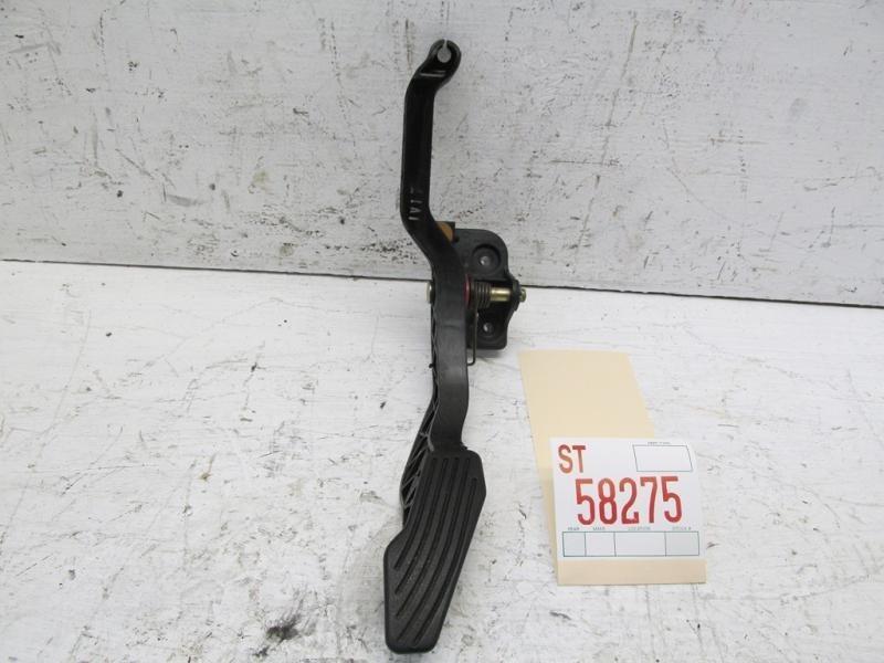 1999 hyundai elantra gas accelerator throttle pad pedal oem 17485