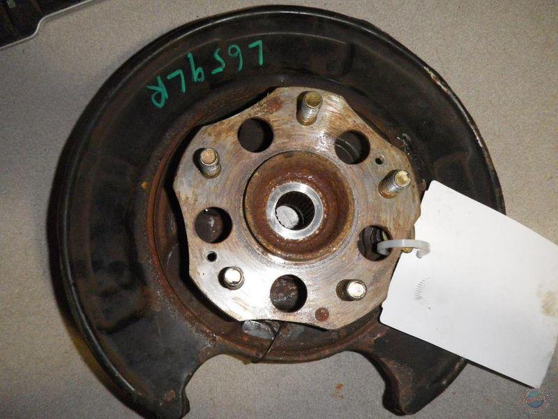 Wheel bearing / hub element 1057139 03 04 05 06 07 08 09 10 11 assy rear