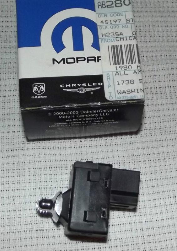 Mopar 04760978ab passenger fron rear window switch chrysler dodge oem