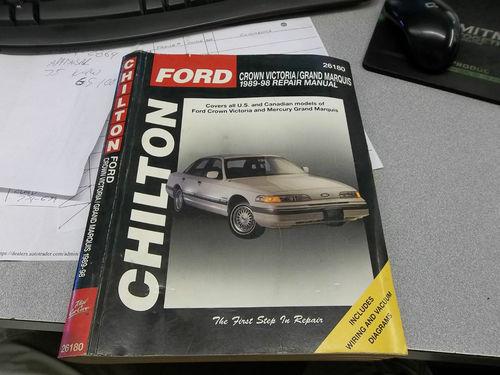 Used chilton ford 1989-1998 crown victoria / grand marquis service manual 