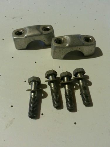 Cb100 handle bar brackets