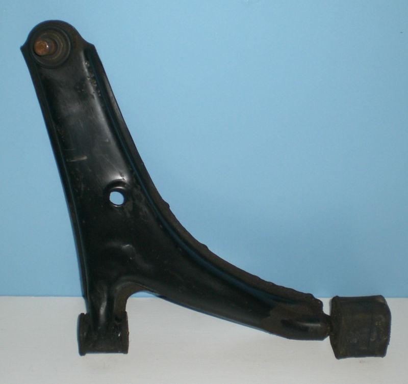 94 geo metro front lower control arm 60b r - rh