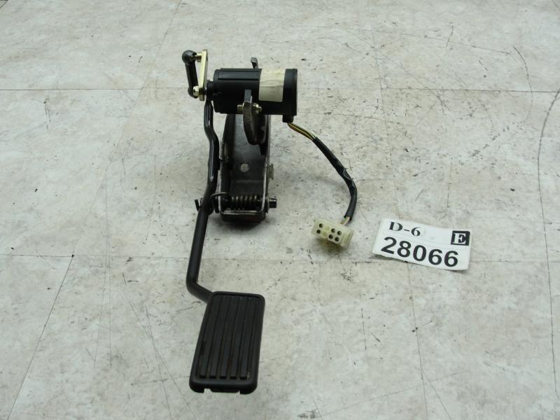 2002-2005 freelander accelerator gas throttle pedal motor sensor oem 0281002291