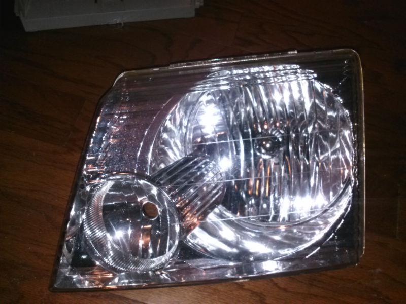 02-05 ford explorer headlight lh drivers side