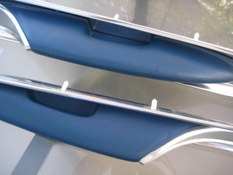 1960 59 58 ford thunderbird blue arm rests and door panel inserts squarebird  