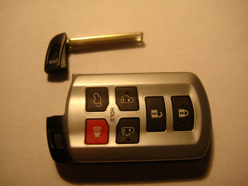 1 oem 2011-2013 toyota sienna w/smart entry system smart key fob