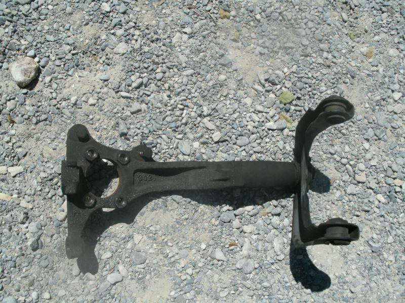 2000 camaro front l/h left driver steering knuckle & upper control arm