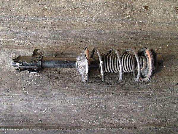 Nissan primera 1995 rear left strut [6950410]