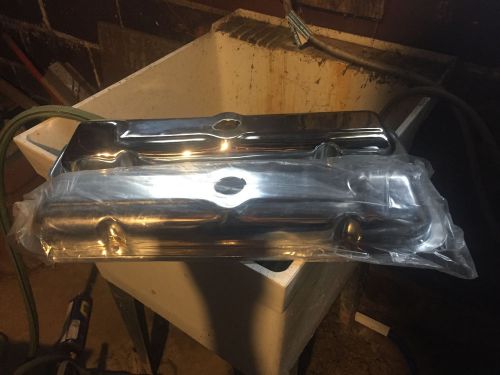 New out of box pontiac valve covers