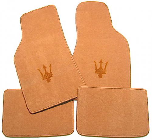 Tan/gold vel. mat set for maserati ghibli ii 1992-1997