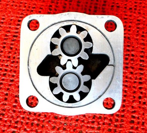 Vw oil pump--cover--gaskets--8mm holes, 30mm diameter gears, use with dished cam