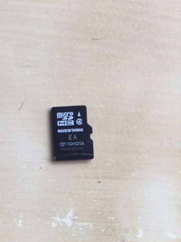 Toyota micro sd nav.card.oem 86271 35012 .