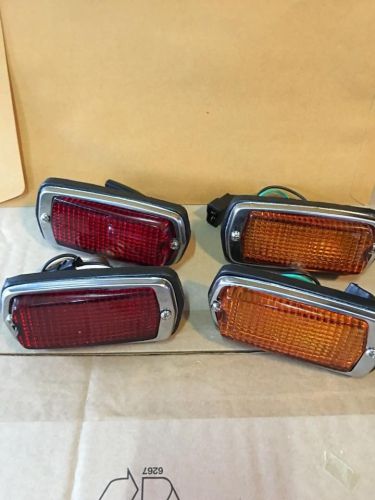 Datsun 510 240z 260z 280z 120y b210 side marker light lamps red+amber