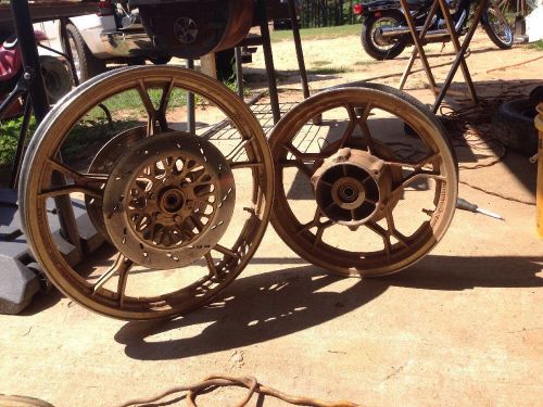 Suzuki sports bike rims