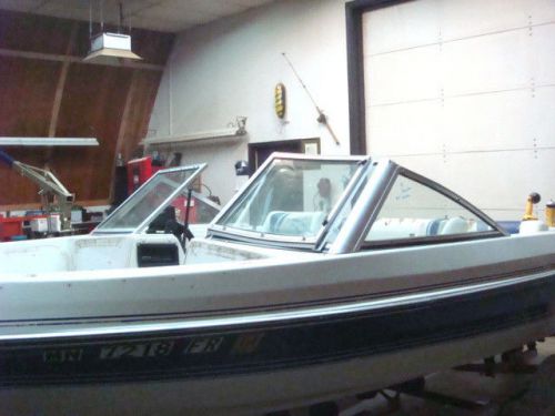 Windshield for a 1991 forester 16&#039; sport open-bow