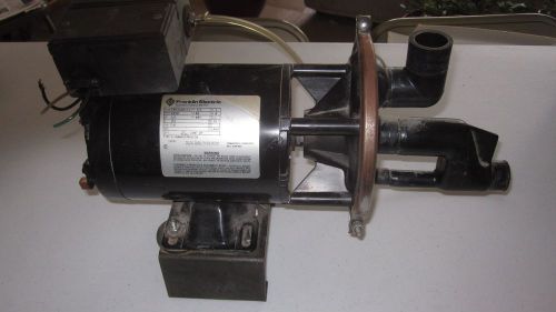 Water pump for hydromassage bathtub