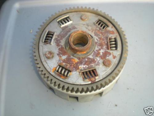 Suzuki transmission clutch basket