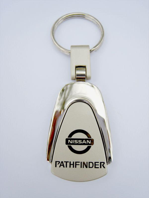 New nissan pathfinder metal key chain ring fob. handsome, high quality keychain.