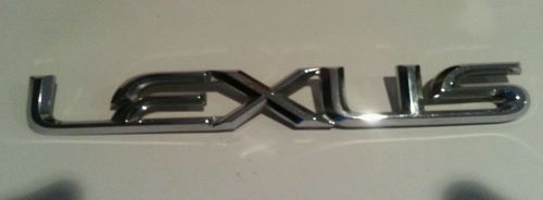 2004-06 es300 lexus emblem