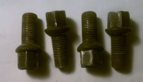 Vw genuine oem  passat, jetta, glx, vr6, tdi, 2.0  lug bolts mk4,b5.5 set of 4